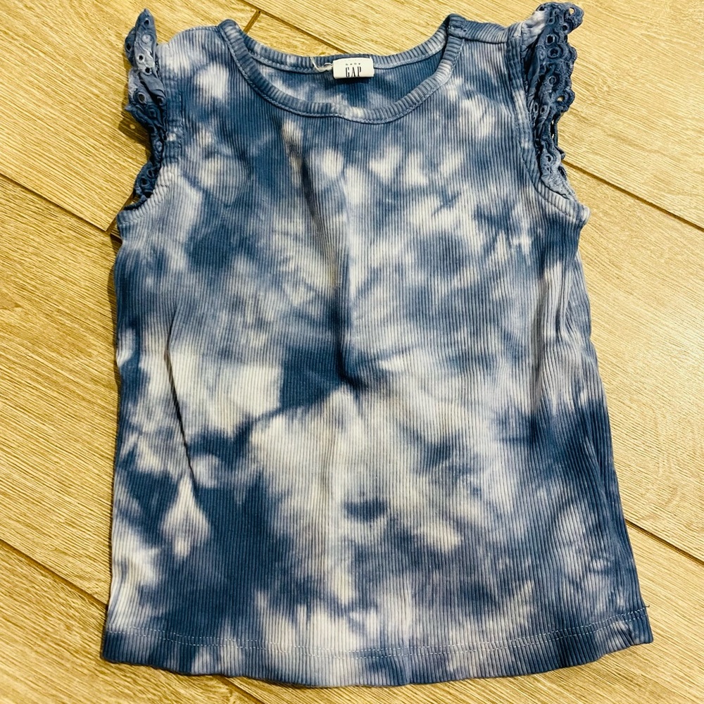Two ruffle sleeve T-shirts babyGap both 2 T (1 green, and 1 blue tie-dye)